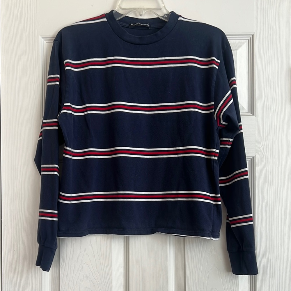 Brandy Melville Blue and Red Crewneck Sweater